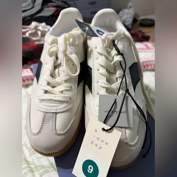 Universal Thread Womens Spencer Fashion Sneakers 90870747 White Multi 9M - Picture 2 of 13